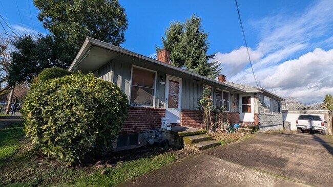 3437 SE Francis St unit 3439, Portland, OR 97202 - photo 2