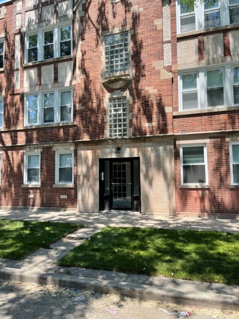 5200 W Parker Ave Unit 2, Chicago, IL 60639