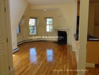 195 Commonwealth Ave, Boston, MA 02116