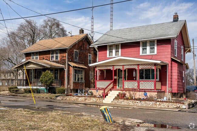 Colorful Colonial-inspired homes stand out in OJays Parkway.
