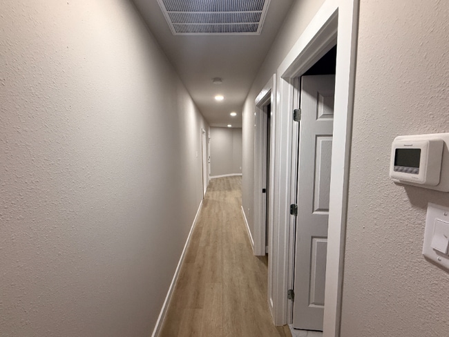 1519 Mckee St unit 1, Houston, TX 77009 - photo 5