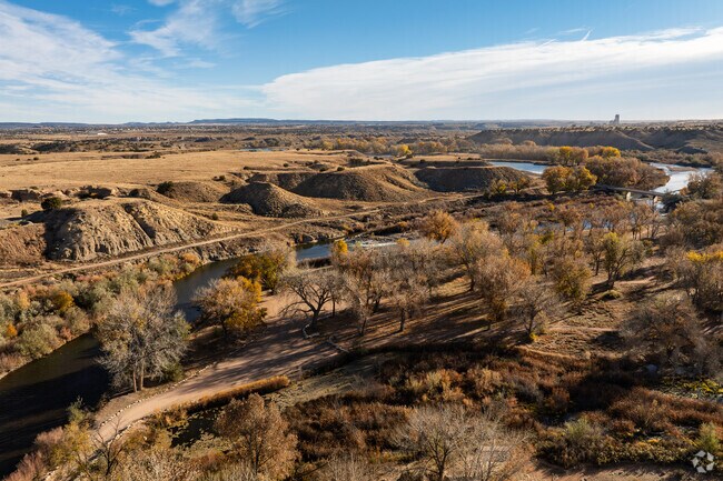 Outdoor enthusiasts enjoy Florence’s riverfront trails and mountain views.