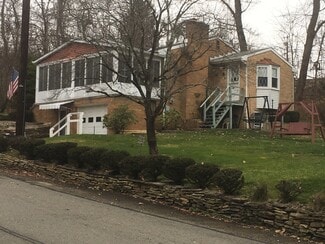 209 Liberto Rd, Pittsburgh, PA 15235