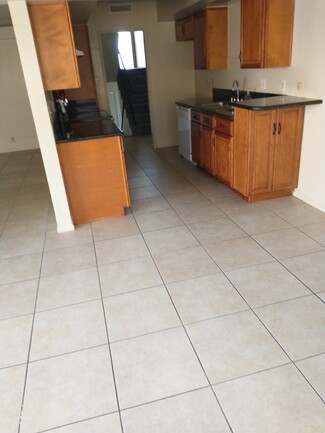 1855 W Malvern Ave Unit condo, Fullerton, CA 92833