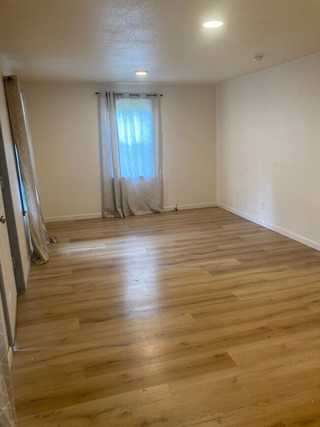 405 Newton Rd unit 427, Weott, CA 95571 - photo 4