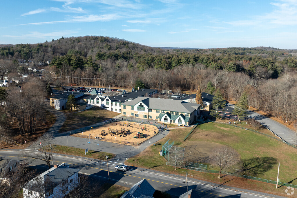 Farley Elementary School is on Cottage St in Hudson.