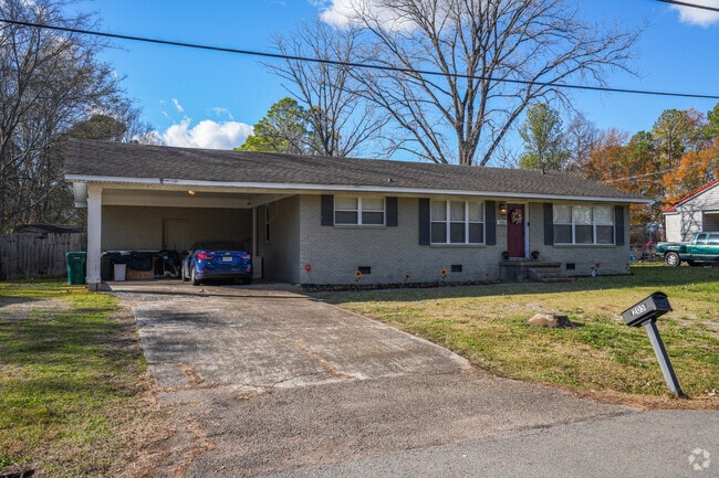 Wilemon Acres features older ranch homes with timeless architecture and cozy layouts.