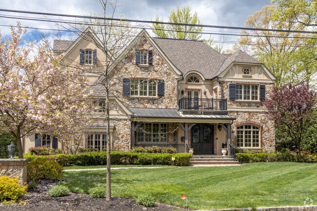 Newer and older colonial homes dot the neighborhoods in Scotch Plains.