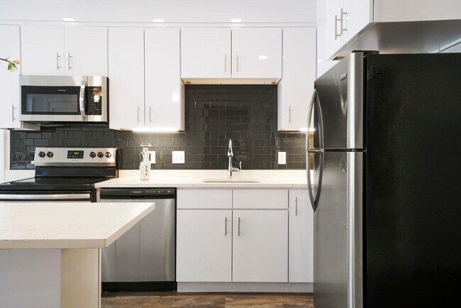 11 Essex St unit 3-01, Cambridge, MA 02139 - photo 5