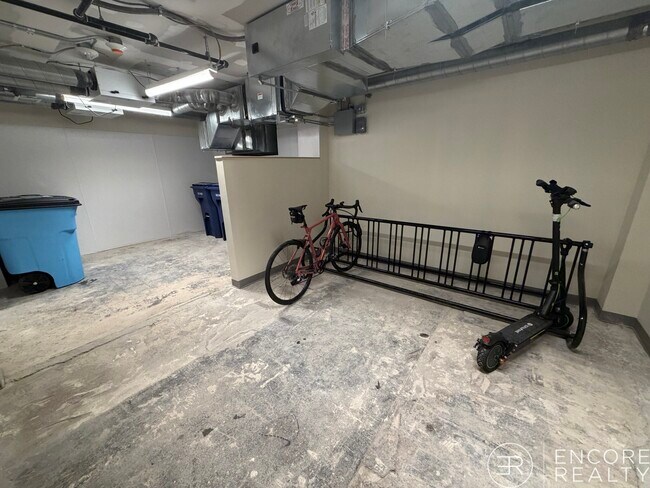 1200 Massachusetts Ave unit 219, Cambridge, MA 02138 - photo 3