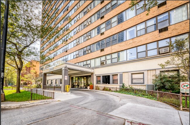 Sixty Thirty Condominium unit 2108, Chicago, IL 60660 - photo 3