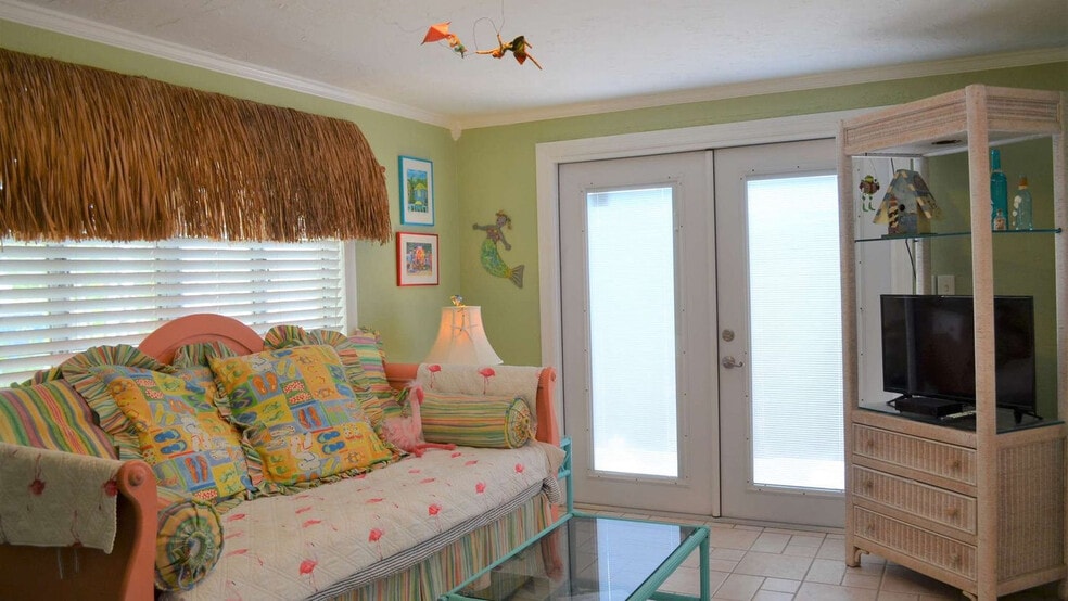 112 77th St unit ID1363945P, Holmes Beach, FL 34217 - photo 1