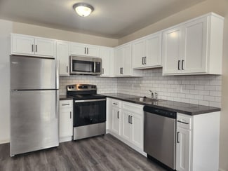 100 Upland Ave, Horsham, PA 19044