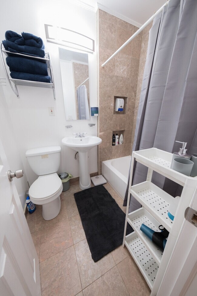 305 E 104th St unit ID1032006P, New York, NY 10029 - photo 5