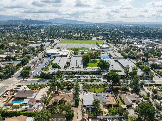 Olive Vista Middle School