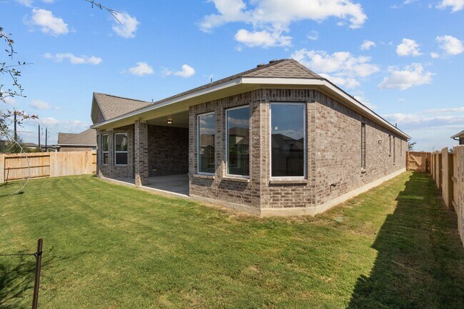 9623 Van Horn, San Antonio, TX 78254 - photo 5