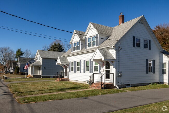 Rows of two family homes line the streets of Prospect Hill.