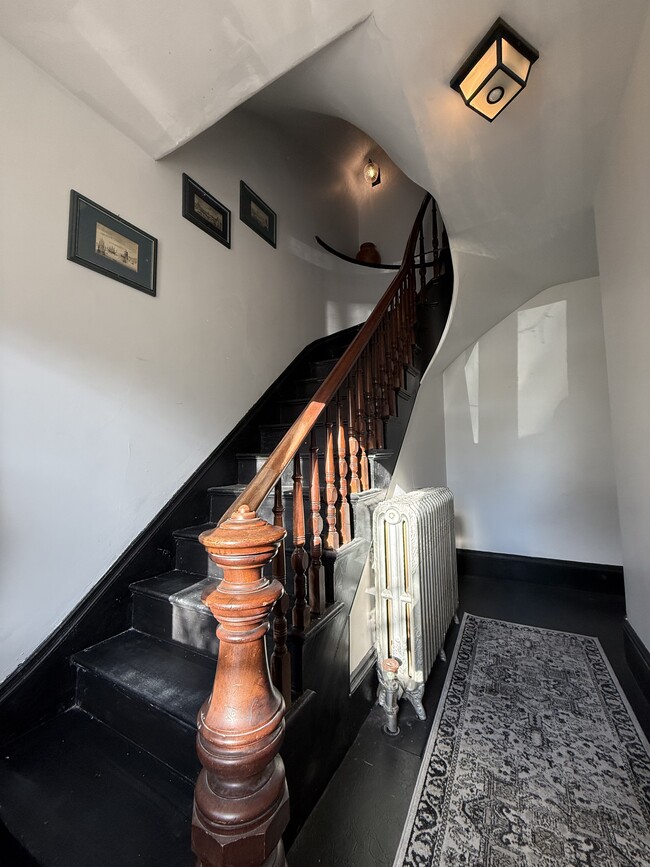 67 North St unit Apartment 1, Portland, ME 04101 - photo 2