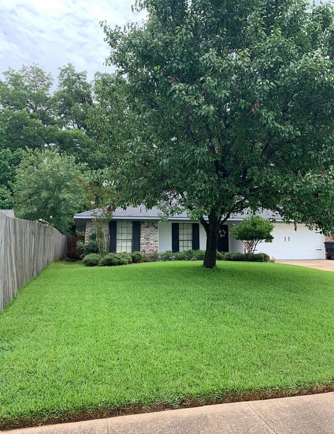 5338 Brian Cir, Bossier City, LA 71112