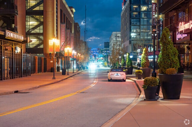 Downtown West offers convenient access to the city's nightlife.