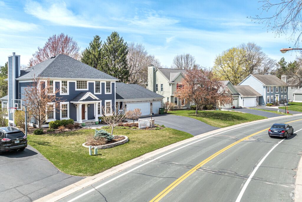 Wide streets in the Snail Lake neighborhood offer bike lanes for residents to bike safely.