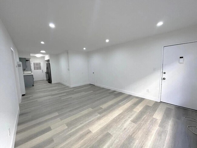 1974 S Garth Ave unit 3, Los Angeles, CA 90034 - photo 6