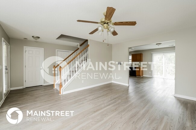 5511 Grapevine Ct, Greensboro, NC 27405 - photo 7