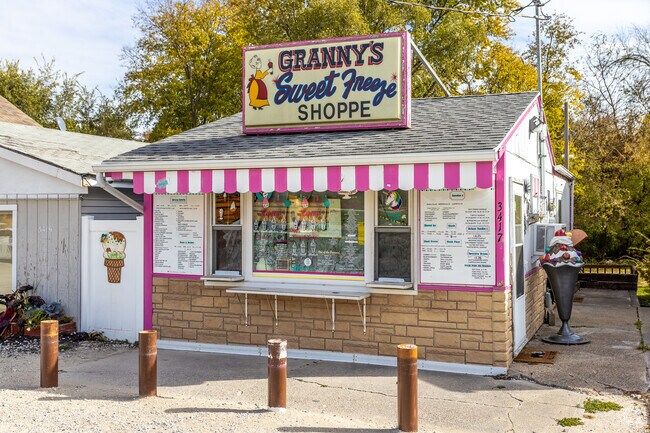 Granny's Sweet Freeze is a local Fairmont Park staple for those looking for a sweet treat.