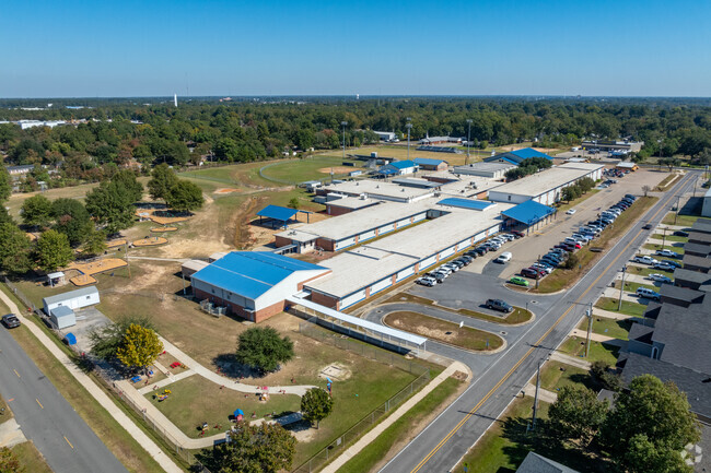 Riser Elementary earns a B- grade on Niche.com, but an A+ in the eyes of Brownsville locals.