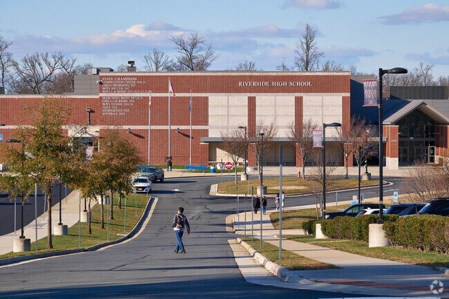 Riverside High School serves students in Loudoun County.