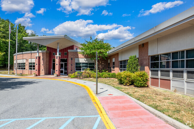 The student entrance of Cave Spring Elementary School.