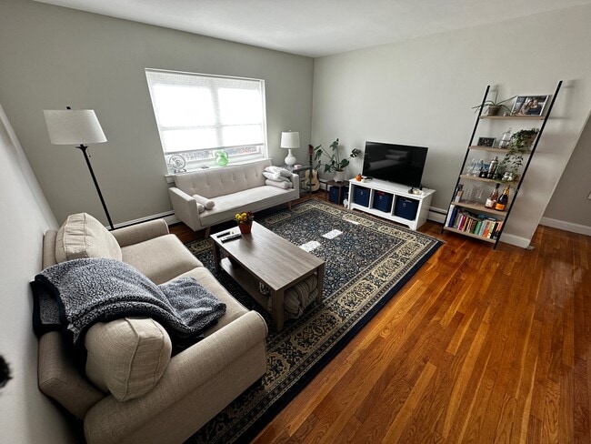 63 Selkirk Rd unit 11, Brighton, MA 02135 - photo 3