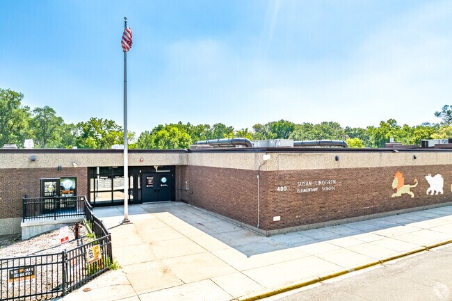 Susan Lindgren Elementary is located in the Minikahda Vista neighborhood of St. Louis Park.
