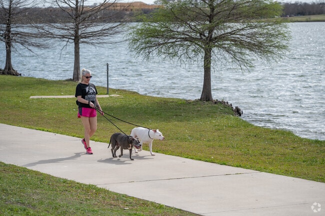 Saginaw's trails provide the perfect serene setting for your fitness routine.