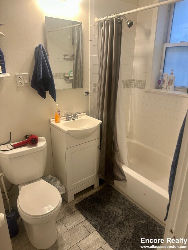 38 Hemenway St unit 25, Boston, MA 02115 - photo 5