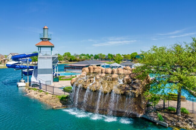 Prosper locals are excited to go to the swimming pool and lake located in nearby Savannah.