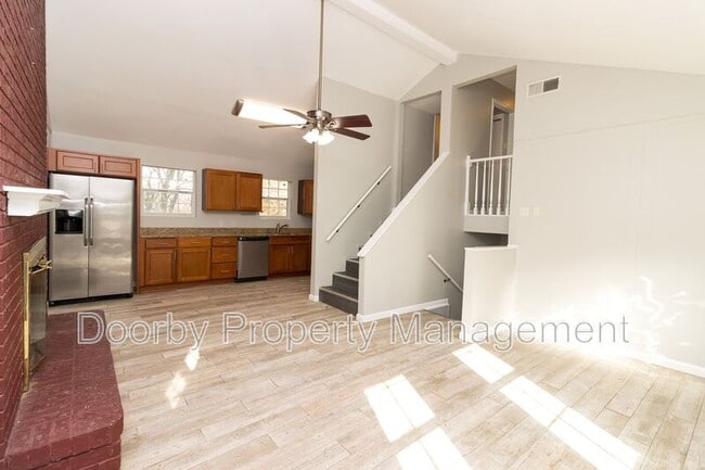 6619 Fairview Rd, Hixson, TN 37343 - photo 4