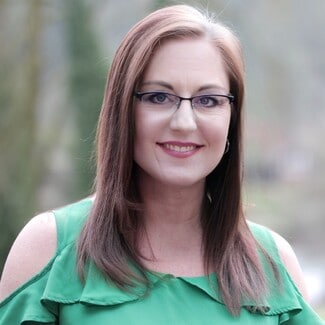 Lori Hundhausen
