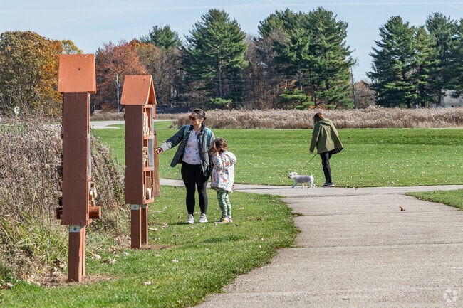 Frohring Meadows offers multipurpose paths and learning experiences for Bainbridge locals.