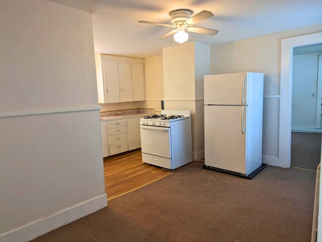 165 Brunswick St unit 5, Old Town, ME 04468 - photo 3