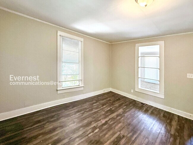 1302 Frisco St, Birmingham, AL 35224 - photo 5