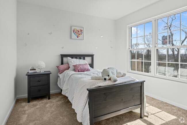 Spring Mills Gardens, Falling Waters, WV 25419 - photo 6