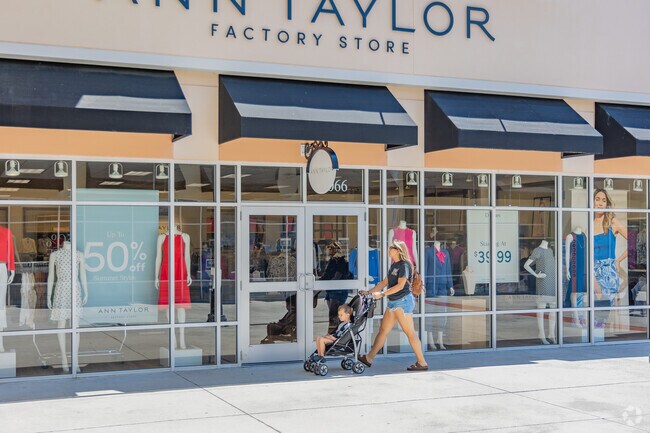 Shop name brand stores for the latest trends near Waylyn at Tanger Outlet in North Charleston.