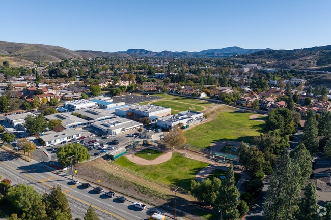 Colina Middle School is located in Westlake Village.