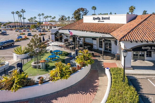 The Knotty Barrel is a community favorite in Rancho Peñasquitos.