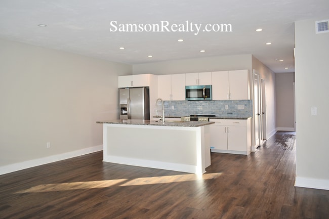 130 Allura Ln unit 3, Johnston, RI 02919 - photo 7