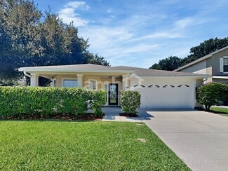 14428 Woodfield Cir N, Jacksonville, FL 32258