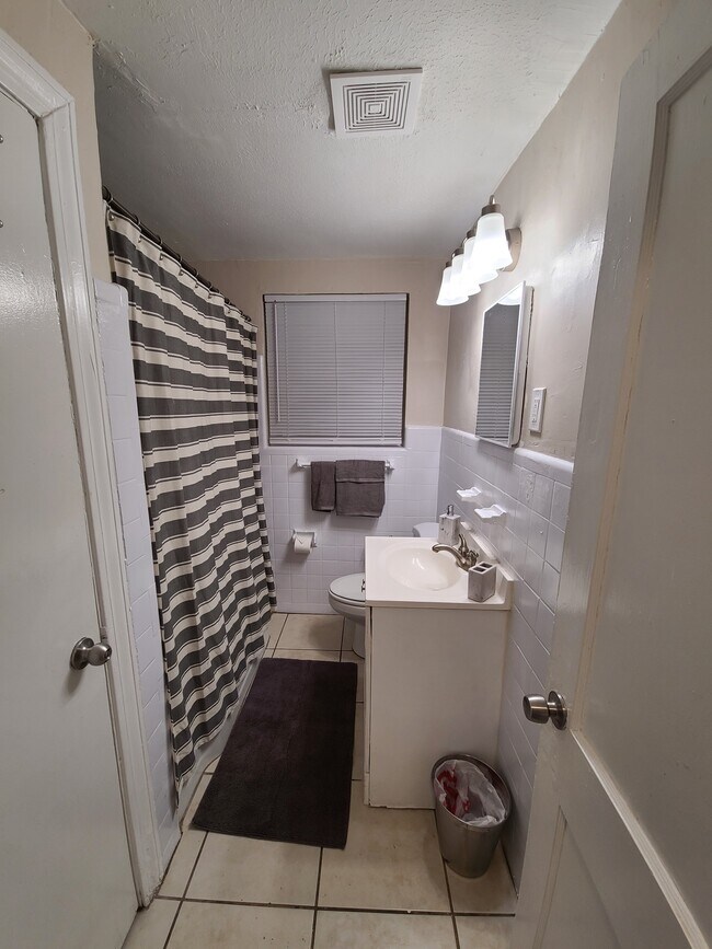 238 E 7th St unit 2, Jacksonville, FL 32206 - photo 5