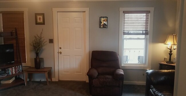 35 1st St unit 2, Thomas, WV 26292 - photo 7