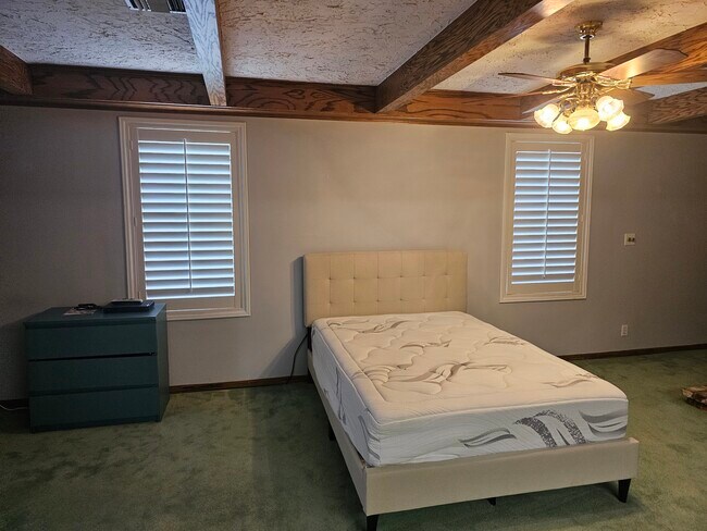 3934 Alonzo Ave, Encino, CA 91316 - photo 4